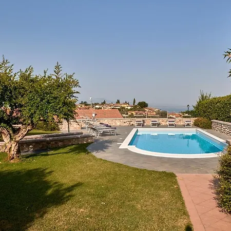 Villa Ardea Soiano del Lago