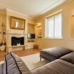 Ardea Villa